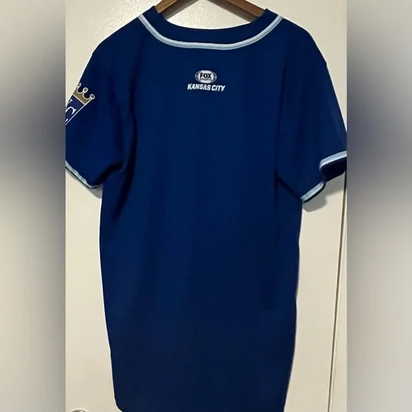 ⚾️ EUC Kansas City Royals Jersey
MLB SGA Adult Unisex Sz Medium Blue Fox Sports - Picture 3 of 6